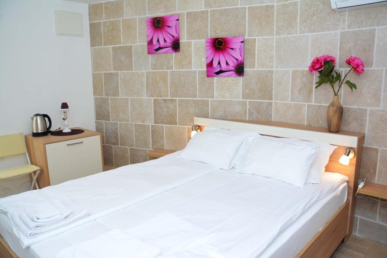 Apartments Harmonia Tivat Cameră foto